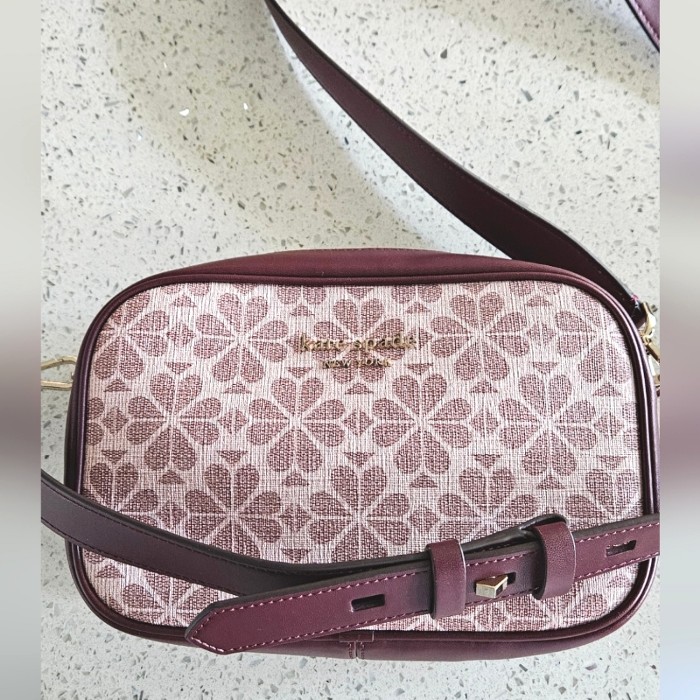 Kate Spade Spade Flower Coated Canvas Infinite Medium Camera Bag